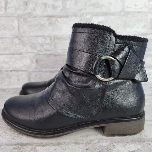 Baretraps Women's Size 6 M Black Side Zip Lined Ankle Boots Fux Fur Booties - Picture 2 of 11